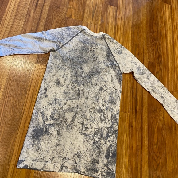 NEW LULULEMON SWIFTLY TECH TIE DYE LONGSLEEVE💙 - Picture 12 of 14